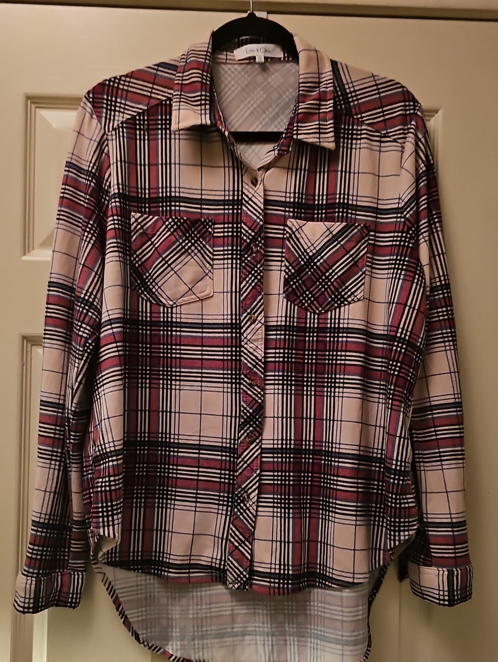 Plaid Button-Front Long-Sleeve Shirt in Beige and Burgundy
